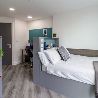 Platinum En Suite - Image 1